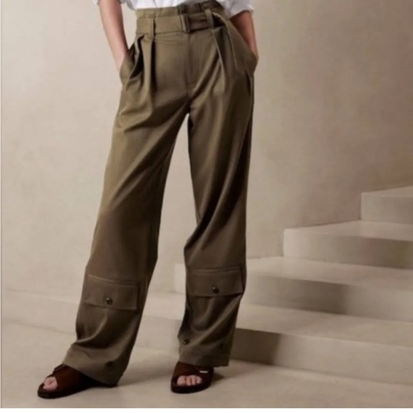 Banana Republic Pants - Banana Republic Olive Paola Utility Pant Size 14 Petite